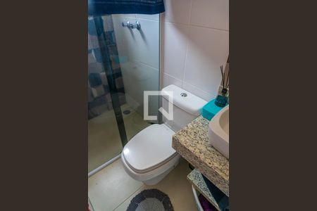 Casa à venda com 248m², 3 quartos e 2 vagasBanheiro da Suíte 1