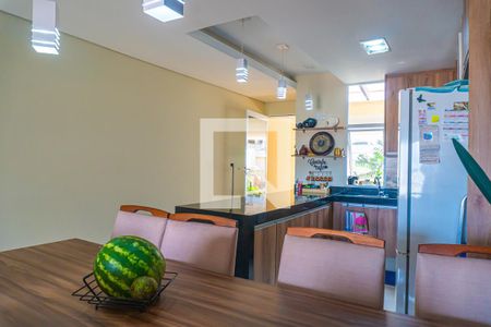 Casa à venda com 248m², 3 quartos e 2 vagasSala de Jantar