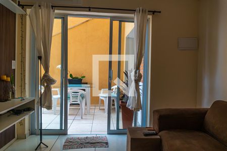 Casa à venda com 248m², 3 quartos e 2 vagasSala