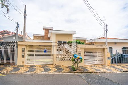Casa à venda com 248m², 3 quartos e 2 vagasGaragem