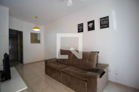 Sala de casa de condomínio para alugar com 2 quartos, 55m² em Parada Xv de Novembro, São Paulo