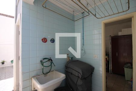 Casa à venda com 150m², 3 quartos e 2 vagasÁrea de Serviço