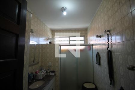 Casa à venda com 150m², 3 quartos e 2 vagasBanheiro 2