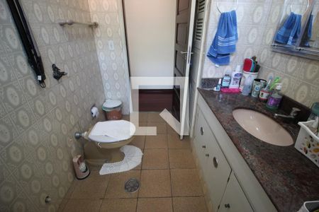 Casa à venda com 150m², 3 quartos e 2 vagasBanheiro 2