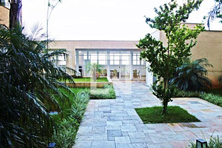 Apartamento à venda com 24m², 1 quarto e 1 vagaÁrea comum