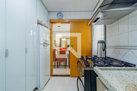 Apartamento à venda com 164m², 4 quartos e 4 vagasCozinha