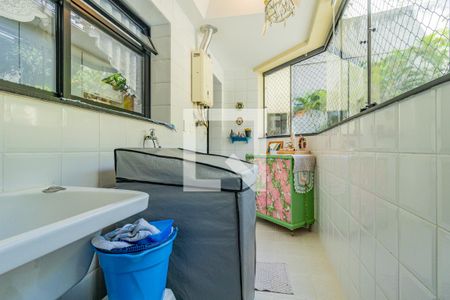 Apartamento à venda com 164m², 4 quartos e 4 vagasÁrea de Serviço