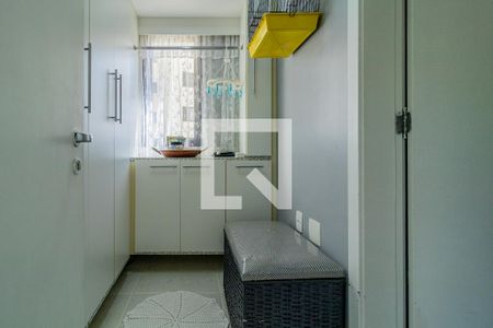 Apartamento à venda com 164m², 4 quartos e 4 vagasQuarto de Serviço