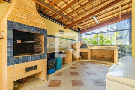 Apartamento à venda com 164m², 4 quartos e 4 vagasÁrea comum - Churrasqueira