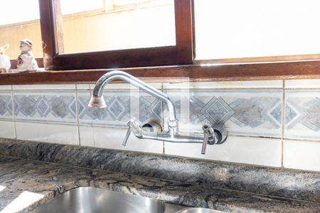 Casa à venda com 360m², 4 quartos e 4 vagasCozinha - Torneira