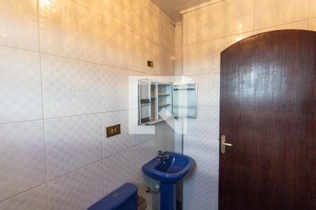 Casa à venda com 360m², 4 quartos e 4 vagasBanheiro 2