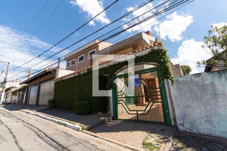 Casa à venda com 360m², 4 quartos e 4 vagasFachada