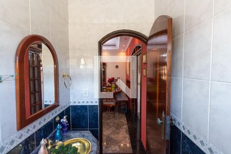 Casa à venda com 360m², 4 quartos e 4 vagasLavabo