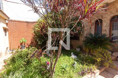 Casa à venda com 360m², 4 quartos e 4 vagasQuintal