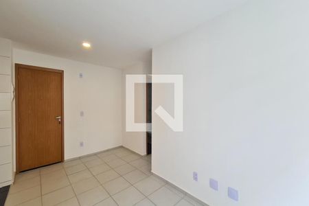 Sala de apartamento para alugar com 2 quartos, 46m² em Encantado, Rio de Janeiro