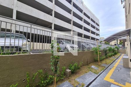 Sala vista de apartamento para alugar com 2 quartos, 46m² em Encantado, Rio de Janeiro
