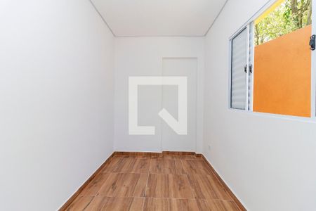 Quarto 2 de casa para alugar com 3 quartos, 68m² em Jardim Alfredo, São Paulo