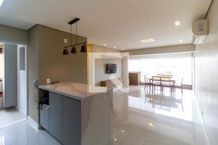 Sala de apartamento para alugar com 2 quartos, 81m² em Vila Monumento, São Paulo