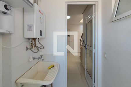 Apartamento para alugar com 118m², 3 quartos e 1 vagaÁrea de Serviço