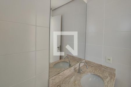 Apartamento para alugar com 118m², 3 quartos e 1 vagaLavabo