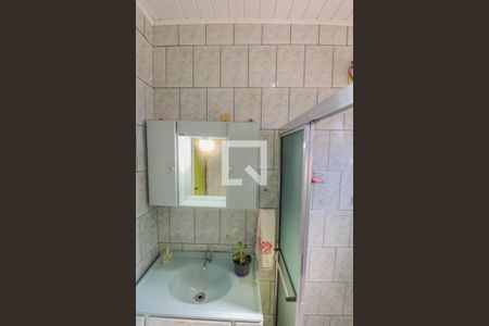 Casa à venda com 220m², 2 quartos e 2 vagasBanheiro 
