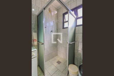 Casa à venda com 220m², 2 quartos e 2 vagasBanheiro 