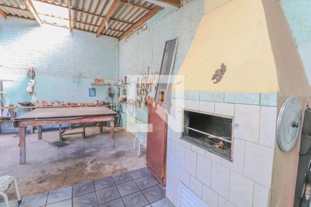 Casa à venda com 220m², 2 quartos e 2 vagasÁrea de Serviço