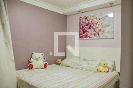 Casa à venda com 230m², 3 quartos e 2 vagas Casa à venda com 230m², 3 quartos e 2 vagasQuarto Suíte