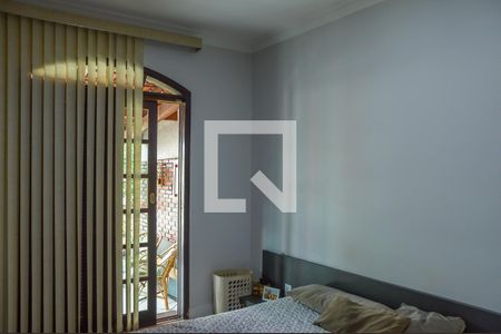 Casa à venda com 230m², 3 quartos e 2 vagas Casa à venda com 230m², 3 quartos e 2 vagasQuarto 2