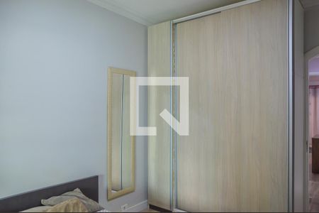 Casa à venda com 230m², 3 quartos e 2 vagas Casa à venda com 230m², 3 quartos e 2 vagasQuarto 2