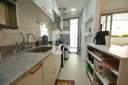 Apartamento à venda com 82m², 2 quartos e 1 vagaCozinha