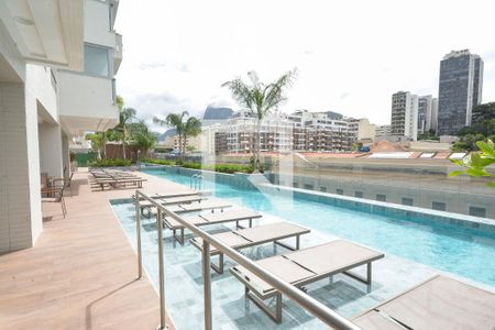 Apartamento à venda com 82m², 2 quartos e 1 vagaÁrea comum