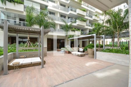 Apartamento à venda com 82m², 2 quartos e 1 vagaÁrea comum