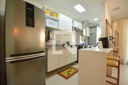 Apartamento à venda com 82m², 2 quartos e 1 vagaCozinha