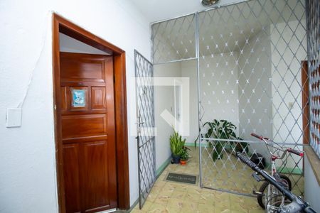Apartamento à venda com 60m², 3 quartos e sem vagaEntrada