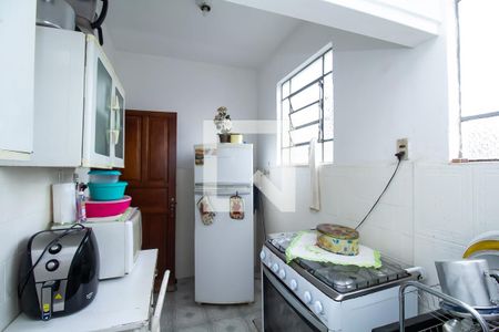 Apartamento à venda com 60m², 3 quartos e sem vagaCozinha e Área de Serviço