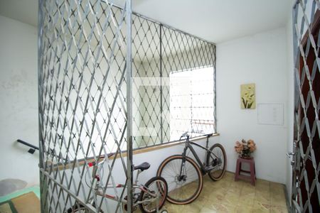 Apartamento à venda com 60m², 3 quartos e sem vagaEntrada