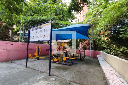 Apartamento à venda com 45m², 1 quarto e 1 vaga Apartamento à venda com 45m², 1 quarto e 1 vagaÁrea Comum