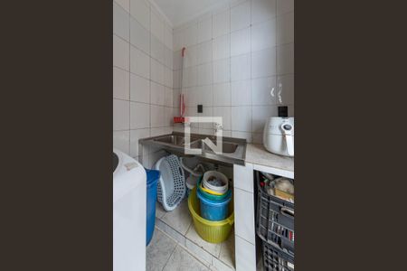 Casa à venda com 240m², 3 quartos e 5 vagas Casa à venda com 240m², 3 quartos e 5 vagasÁrea comum