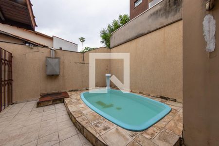 Casa à venda com 240m², 3 quartos e 5 vagas Casa à venda com 240m², 3 quartos e 5 vagasÁrea comum