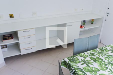 Casa à venda com 500m², 4 quartos e 2 vagasCozinha - Armários