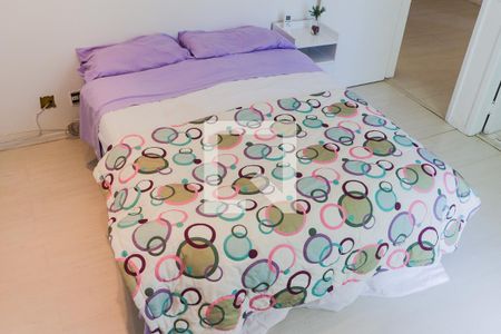 Casa à venda com 500m², 4 quartos e 2 vagasSuíte 1