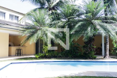 Casa à venda com 500m², 4 quartos e 2 vagasPiscina
