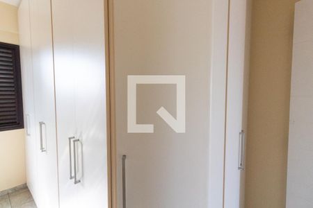 Apartamento à venda com 45m², 2 quartos e 1 vagaQuarto 2 - Armários