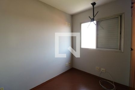 Sala de apartamento para alugar com 3 quartos, 72m² em Jardim Ester, São Paulo