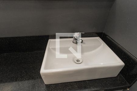 Lavabo de apartamento para alugar com 1 quarto, 42m² em Jardim Botânico, Porto Alegre