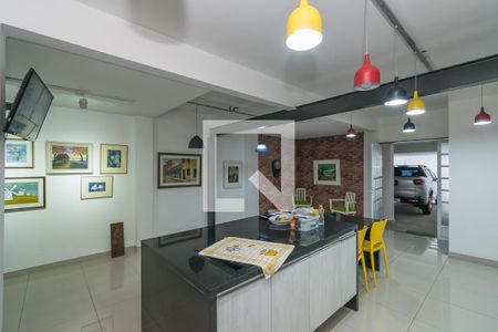 Casa à venda com 250m², 4 quartos e 2 vagasCozinha