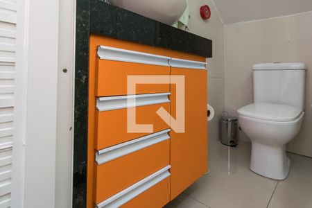 Casa à venda com 250m², 4 quartos e 2 vagasBanheiro da Suíte 2