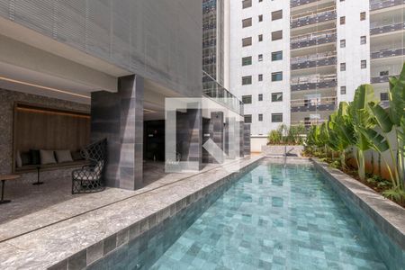 Apartamento à venda com 92m², 3 quartos e 2 vagas Apartamento à venda com 92m², 3 quartos e 2 vagasÁrea comum - Piscina