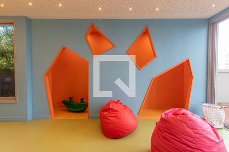 Apartamento à venda com 92m², 3 quartos e 2 vagas Apartamento à venda com 92m², 3 quartos e 2 vagasEspaço Kid´s